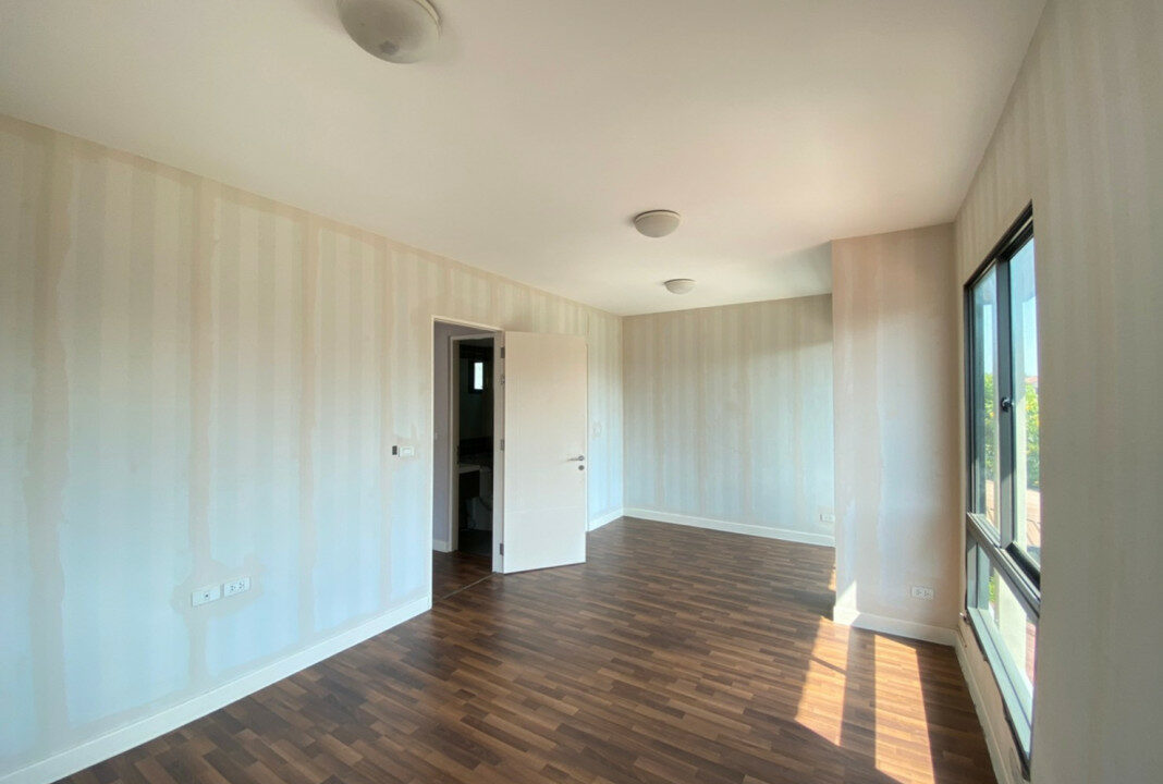 20210308_012856_6045c4289f106